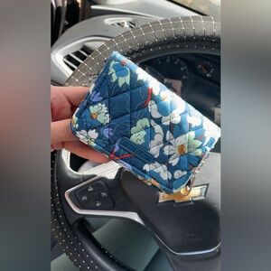 Vera Bradley wallet with chain